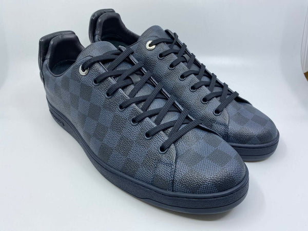 Louis Vuitton Blue Damier Cobalt And Leather Frontrow Low Top Sneakers Size  41 at 1stDibs