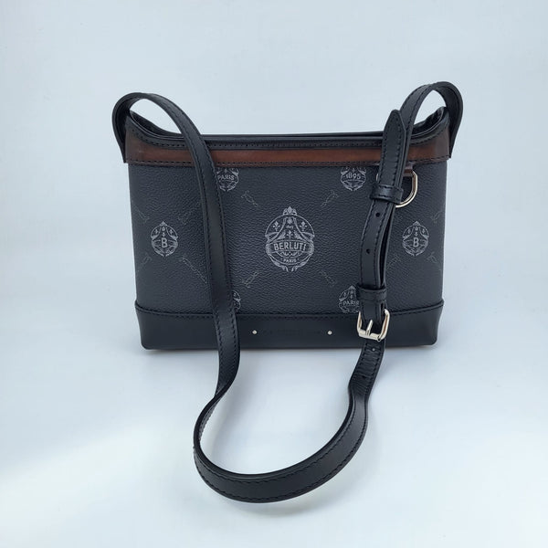 Berluti Men's Balade Leather Messenger Bum Bag – Luxuria & Co.