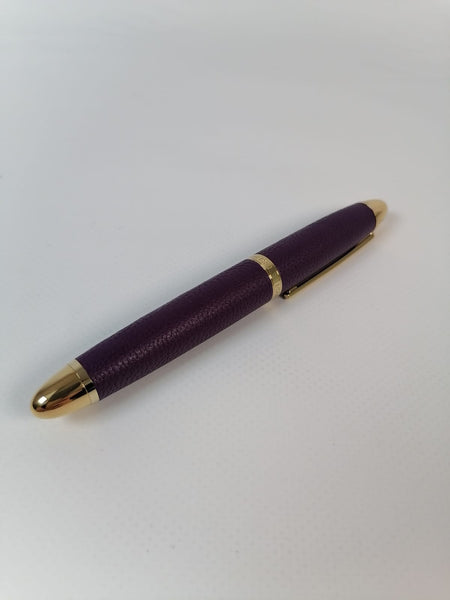 Louis Vuitton Bue & Gold Voyage Sentimental Rollerball Pen – Luxuria & Co.