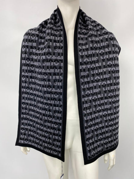 Louis Vuitton Men's Blue Gray 100% Wool LV Forward Scarf – Luxuria & Co.