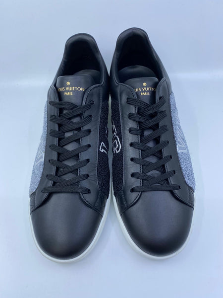 Luxembourg leather low trainers Louis Vuitton Black size 41.5 EU in Leather  - 32261590