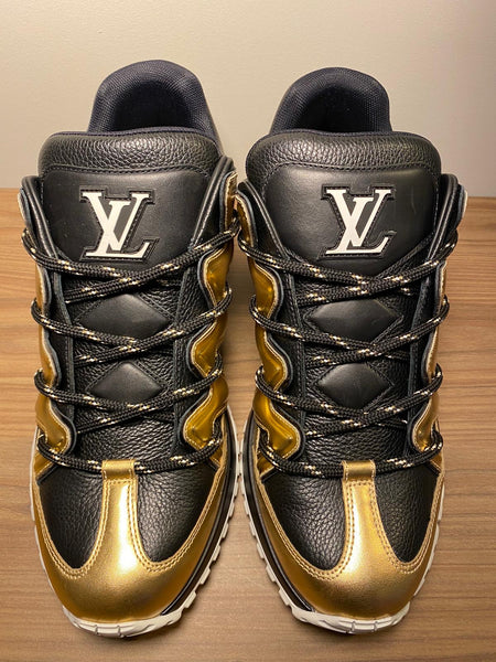 LOUIS VUITTON Calfskin Mens Zig Zag Sneakers 8 Black Gold 744219