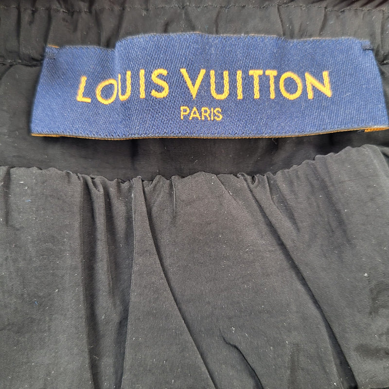 Louis Vuitton Double Face Travel Shorts Night Blue. Size Xs