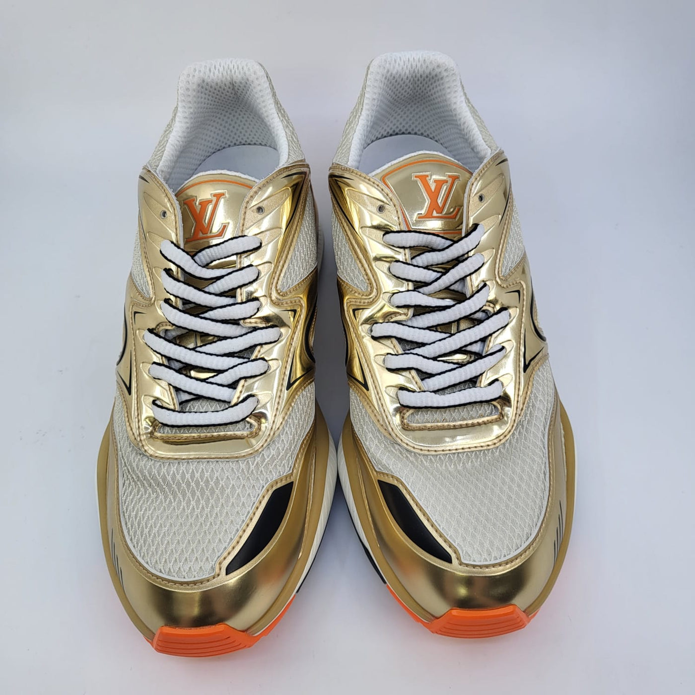 Louis Vuitton Men's Gold LV Trail Sneaker – Luxuria & Co.