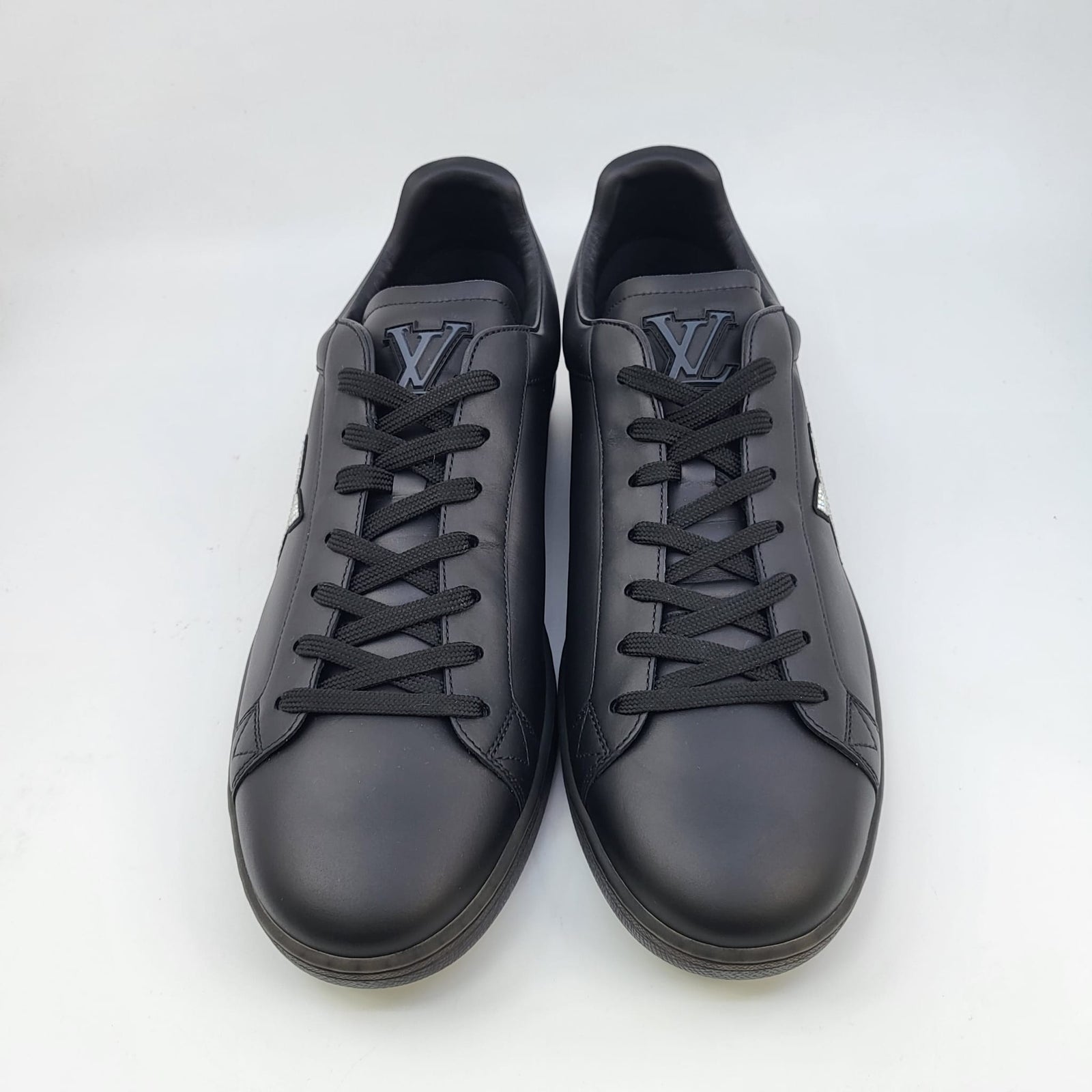 Louis Vuitton Men's Black Monogram Luxembourg Samothrace Sneaker