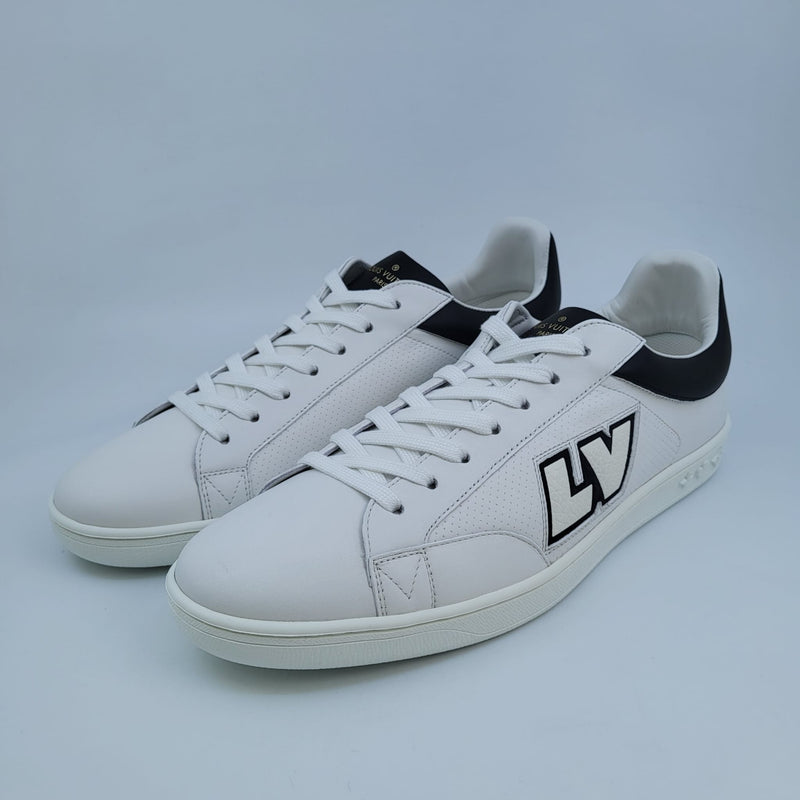 Louis Vuitton Men's White Monogram Luxembourg Sneaker – Luxuria & Co.