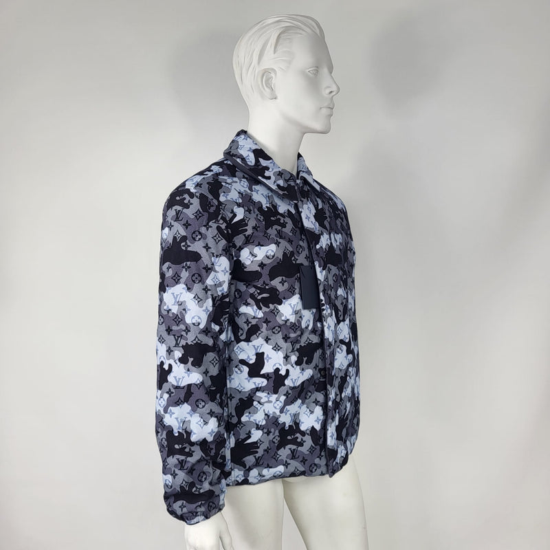 Louis Vuitton 2020 Reversible Camo Double Face Coach Jacket - Blue  Outerwear, Clothing - LOU540235