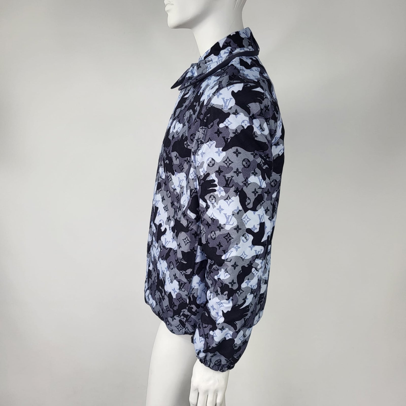 Louis Vuitton Reversible Camo Double Face Coach Jacket – Luxuria & Co
