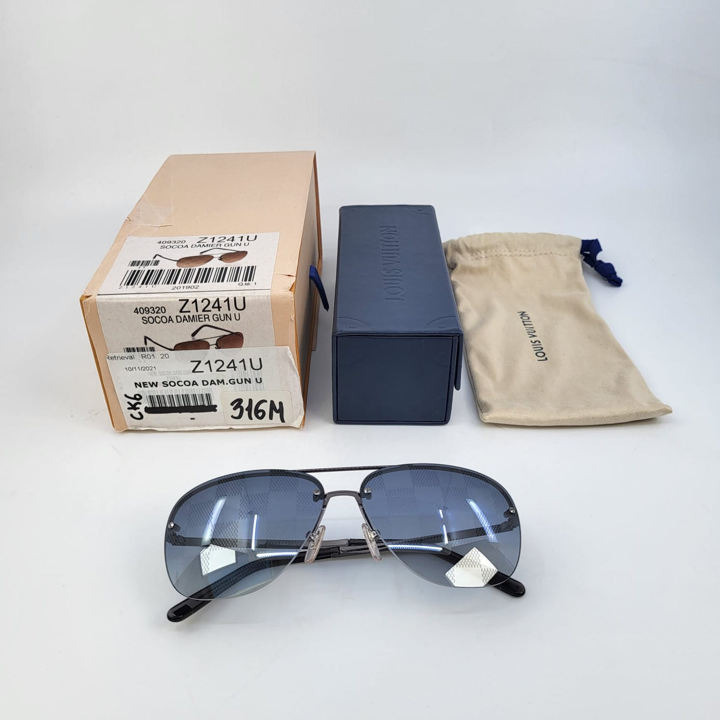 Louis Vuitton Damier Socoa Aviator Sunglasses Z1241U – Luxuria & Co.