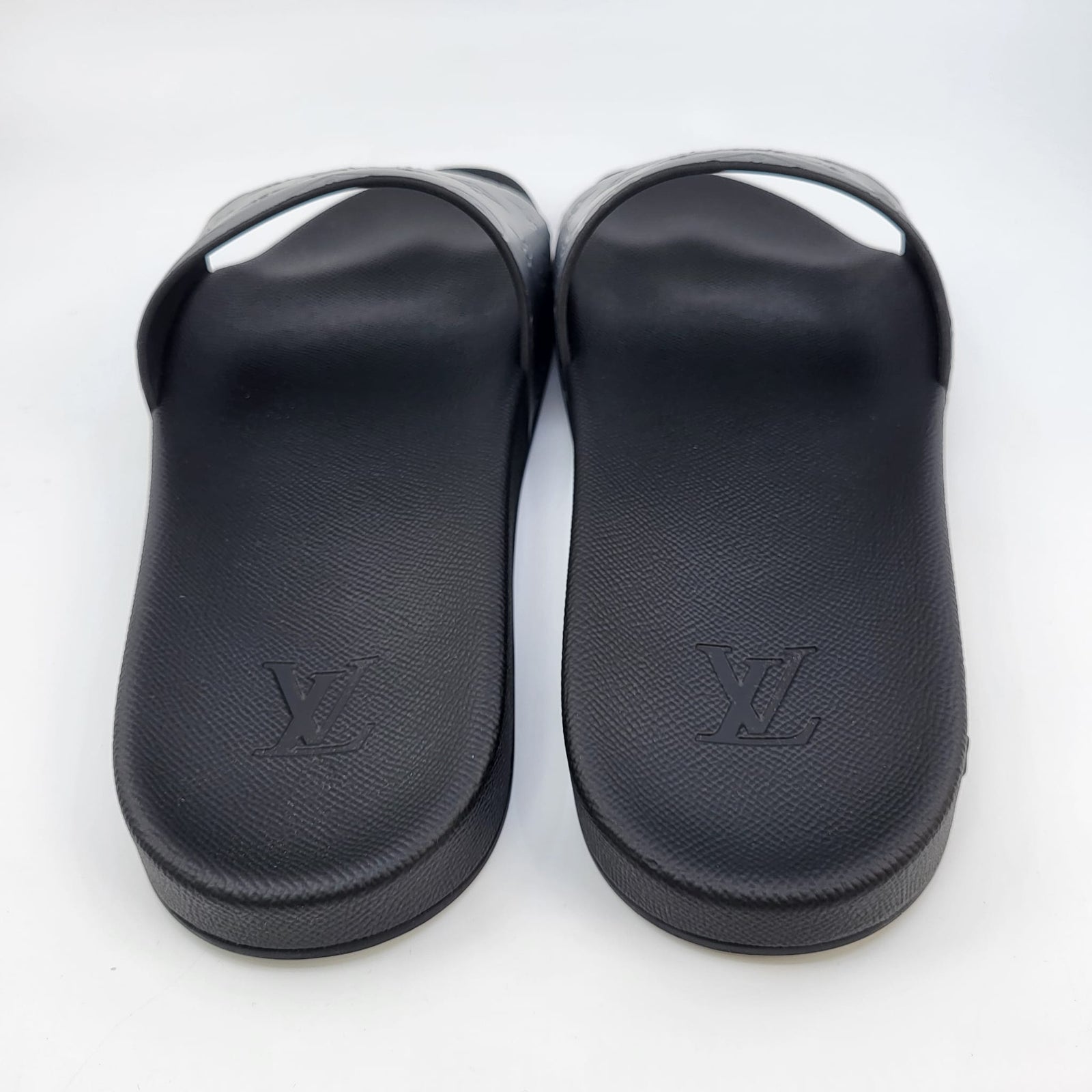 Louis Vuitton Men's Anthracite Monogram Empreinte Waterfront Mule