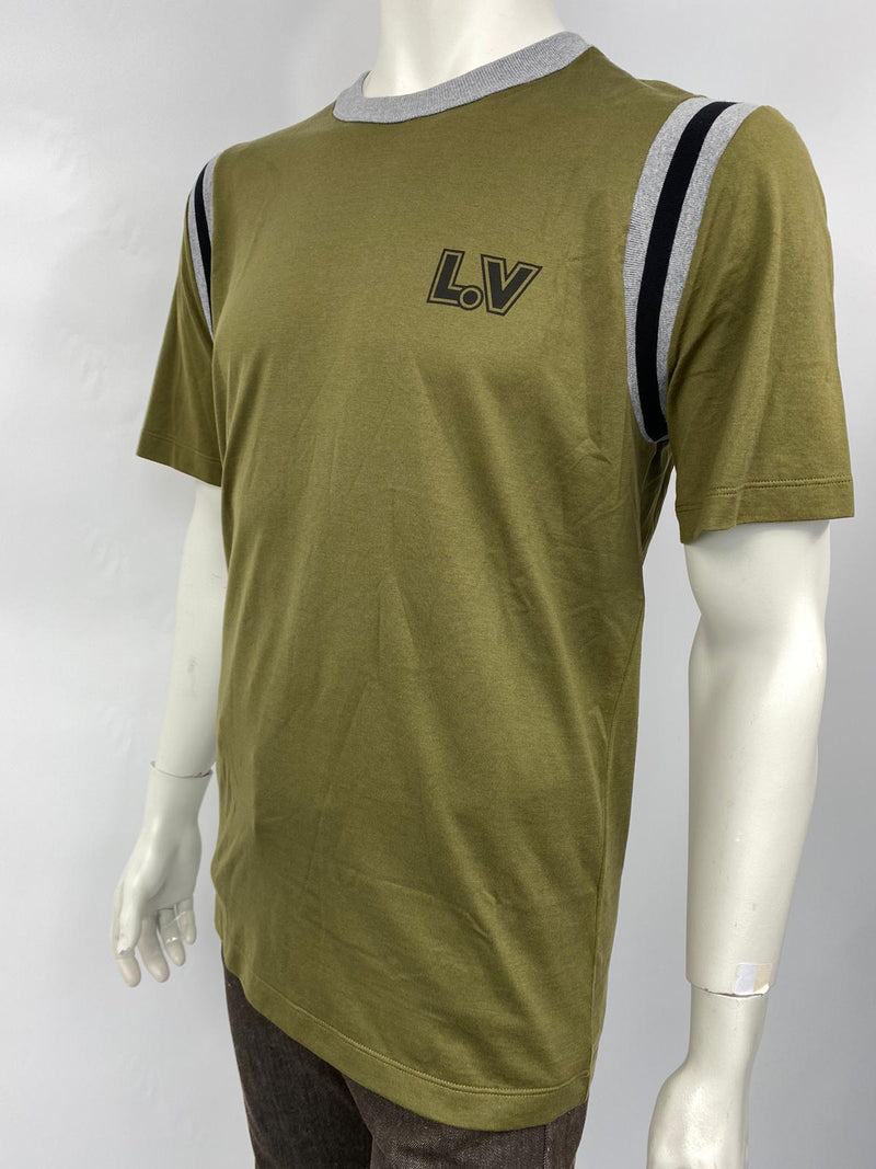 Louis Vuitton Men's White Cotton Varsity Printed Aloha T-Shirt – Luxuria &  Co.