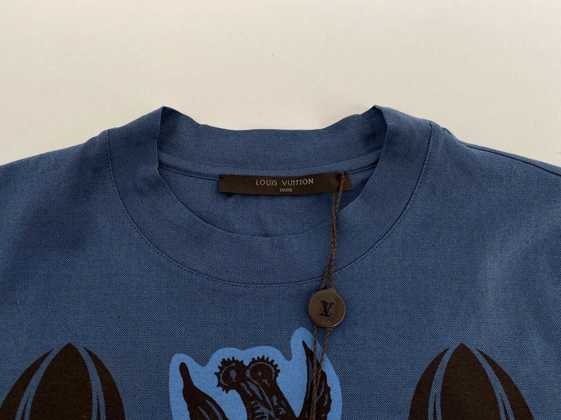 Louis Vuitton Men's Navy Cotton Chapman Giraffe Knit Collar Shirt – Luxuria  & Co.