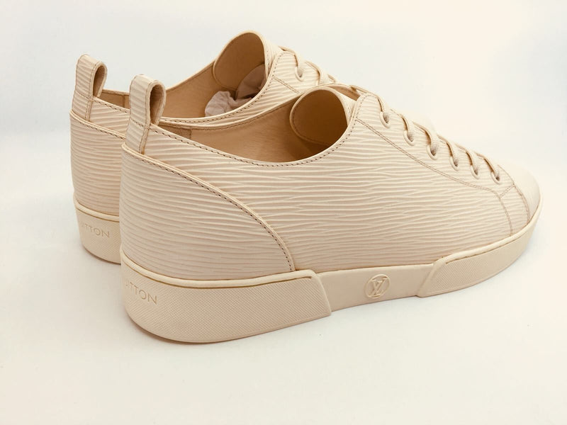 Match With EVERY OUTFIT - Louis Vuitton Match Up Sneaker