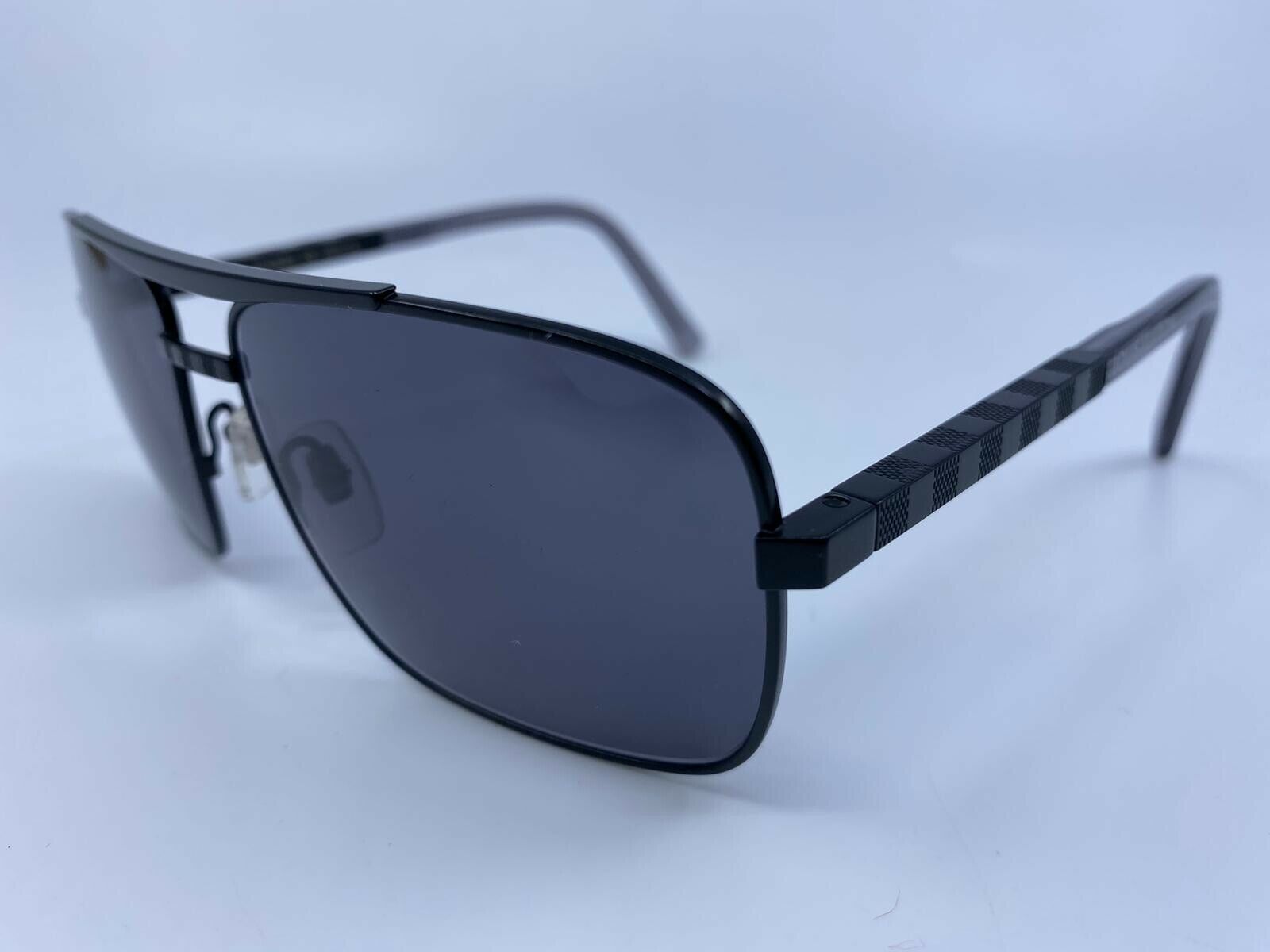 Louis Vuittone Men's Attitude Black U Damier Sunglasses Z0433U