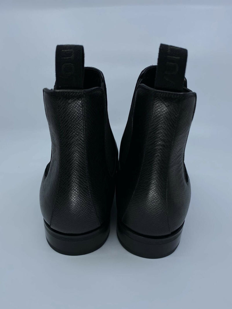 Louis Vuitton Men's Black Taiga Leather City Chelsea Boot