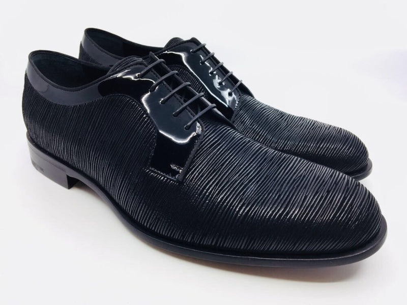 Louis Vuitton Men's Black Epi Leather Beaubourg Derby Shoe – Luxuria & Co.