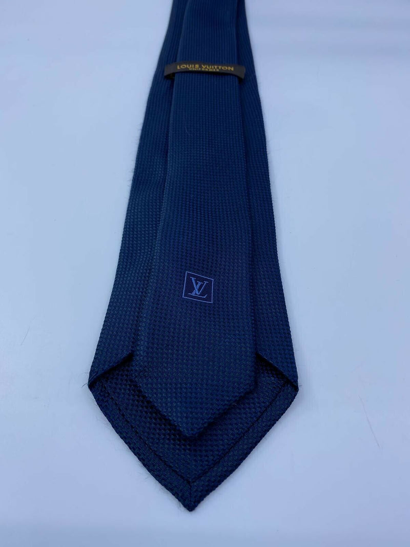 Louis Vuitton Uniformes Navy Woven 100% Silk Tie - Luxuria & Co.