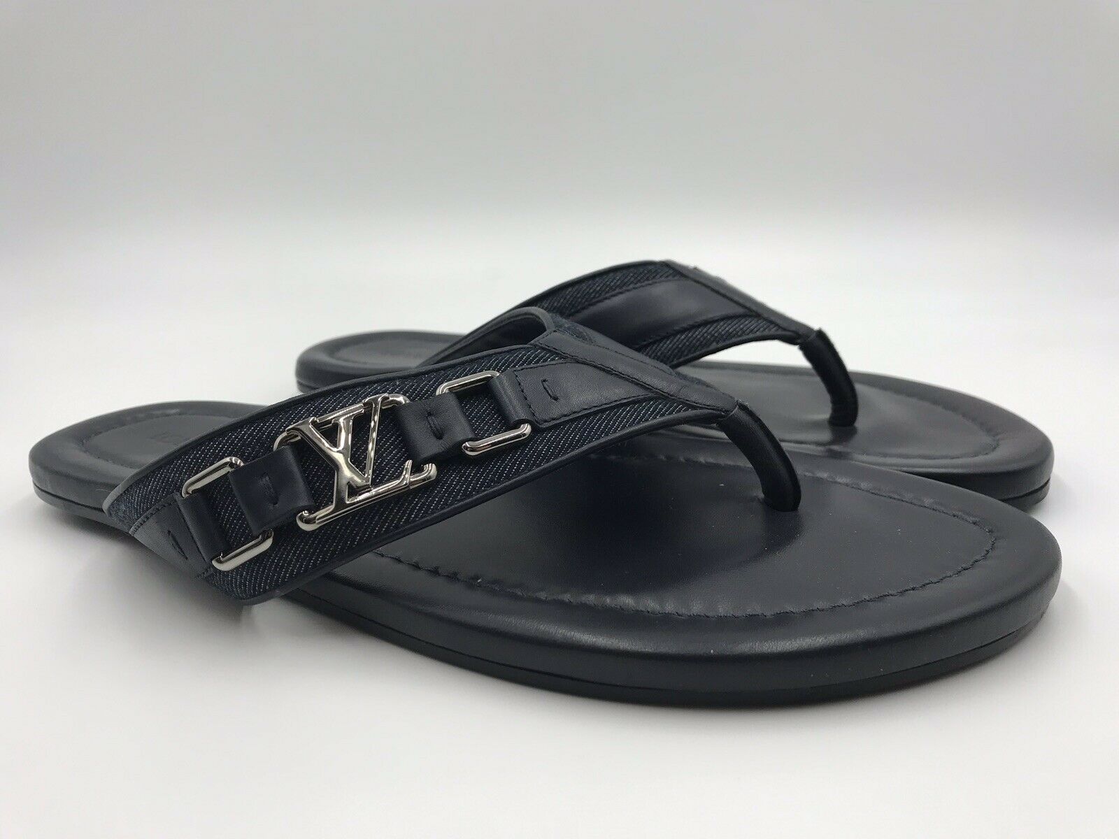 louis-vuitton-lv-venice-mule--