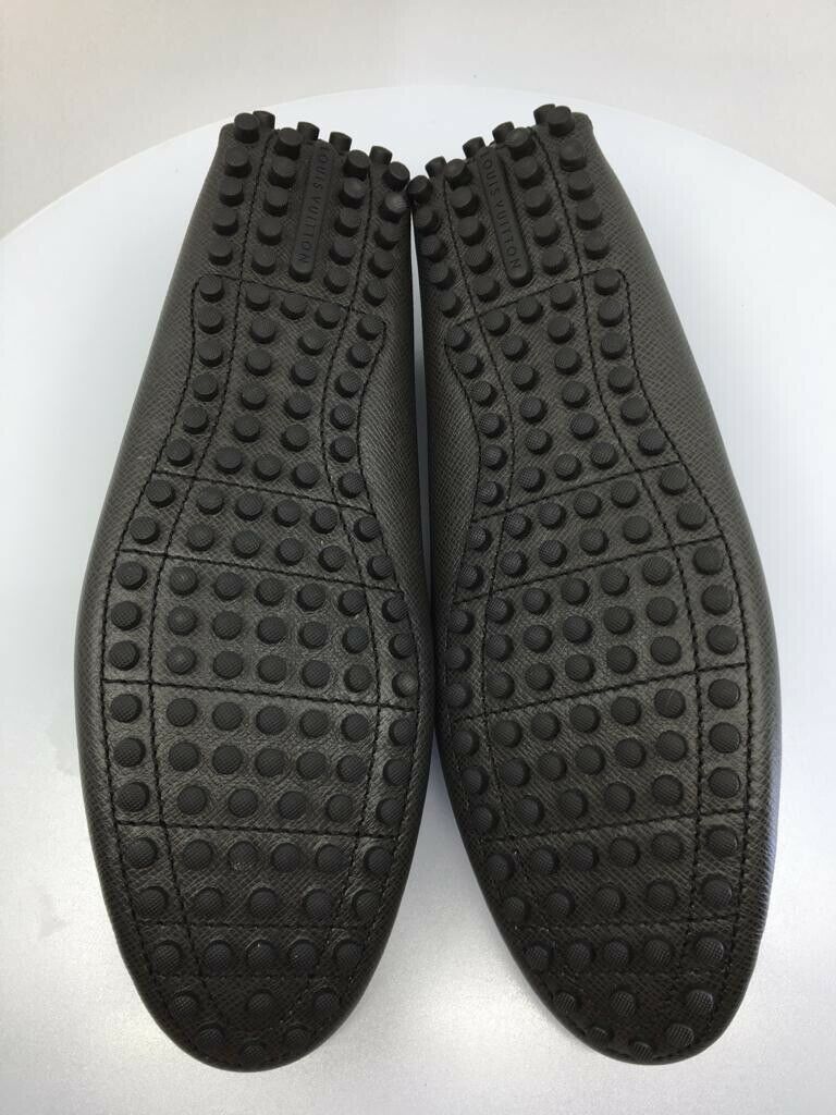 Louis Vuitton Hockenheim Loafer - Luxuria & Co.