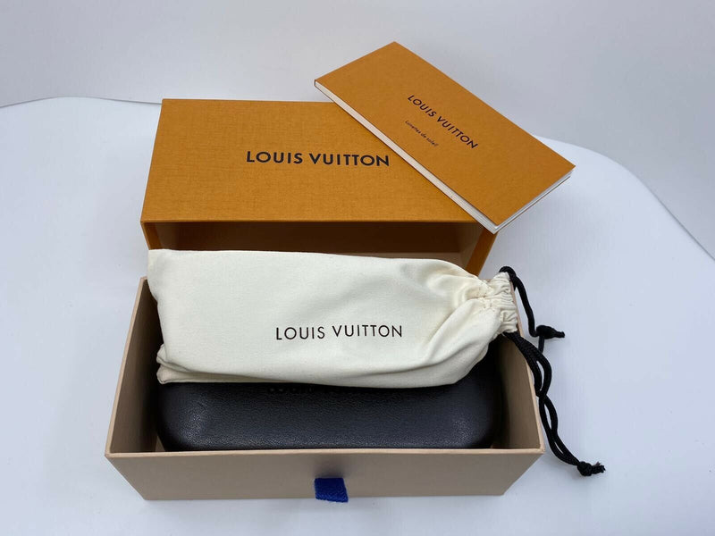 Louis Vuitton Explorer Silver Black U - Luxuria & Co.
