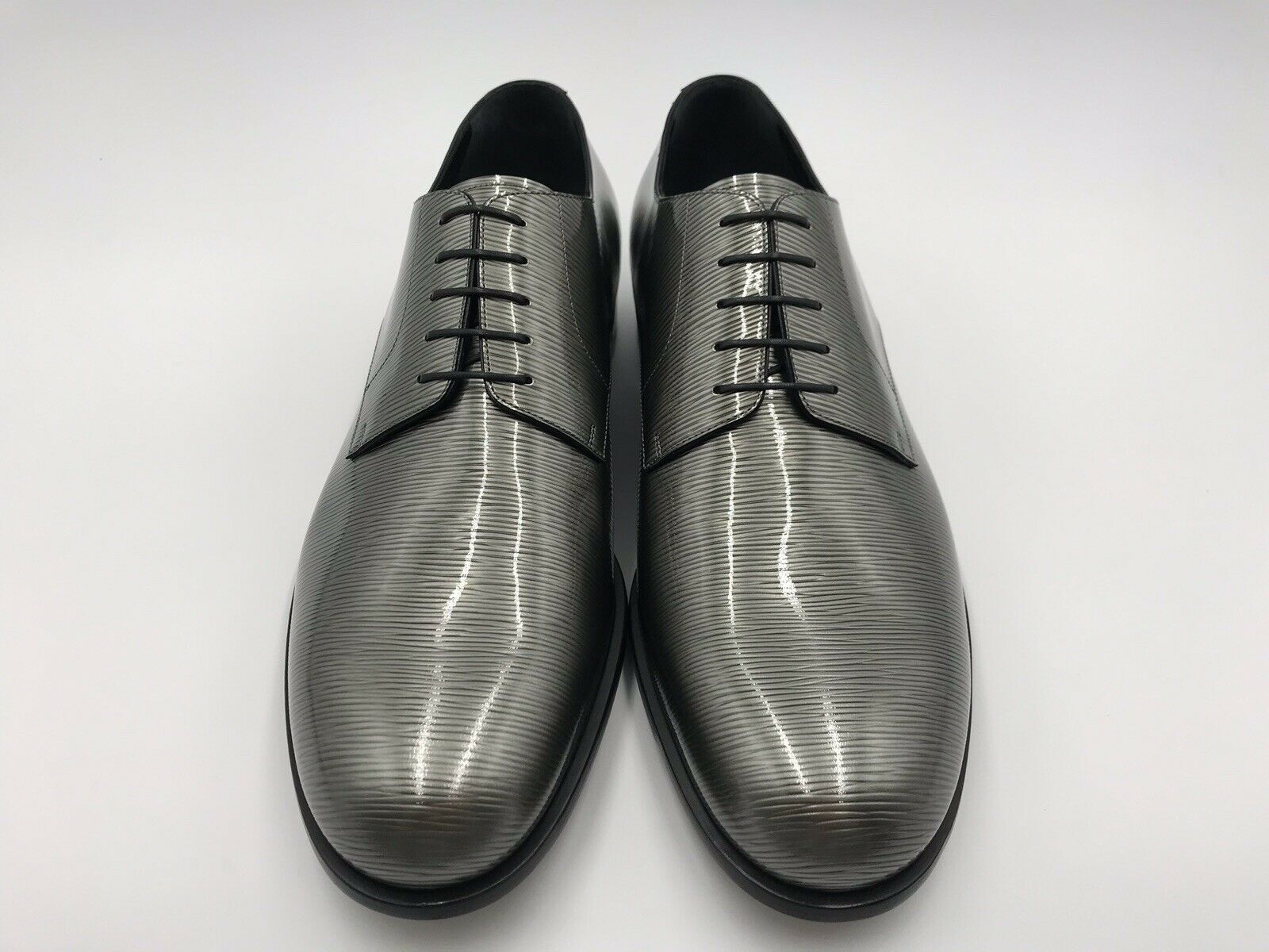 New Authentic Men\'s Louis Vuitton Beaubourg Derby LV Flex Derby - Men - Shoes | LOUIS VUITTON ® main image 3