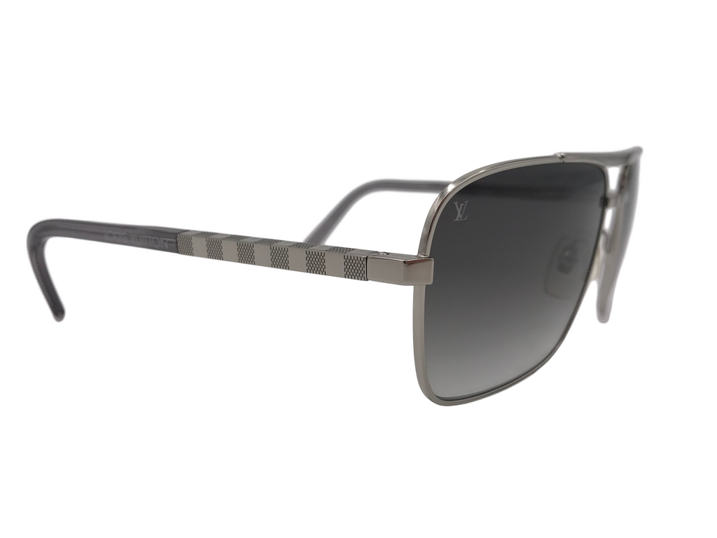 Louis Vuitton Attitude Sunglasses Silver Acetate & Metal. Size U