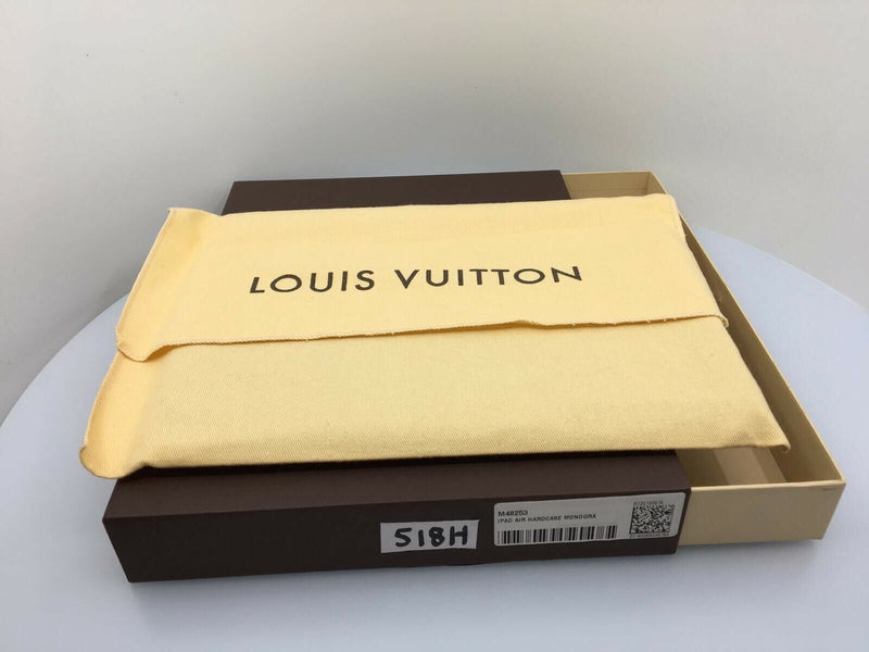 LOUIS VUITTON 💯% Authentic Monogram IPAD 10.2 Air Sleeve Hard Case Cover  $345.00 - PicClick