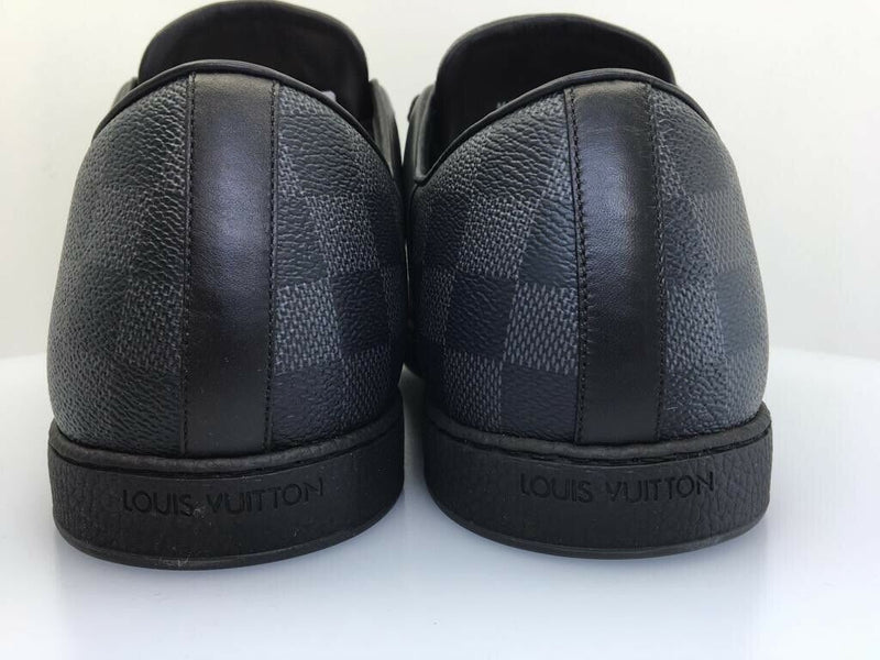 Offshore leather low trainers Louis Vuitton Black size 43 EU in