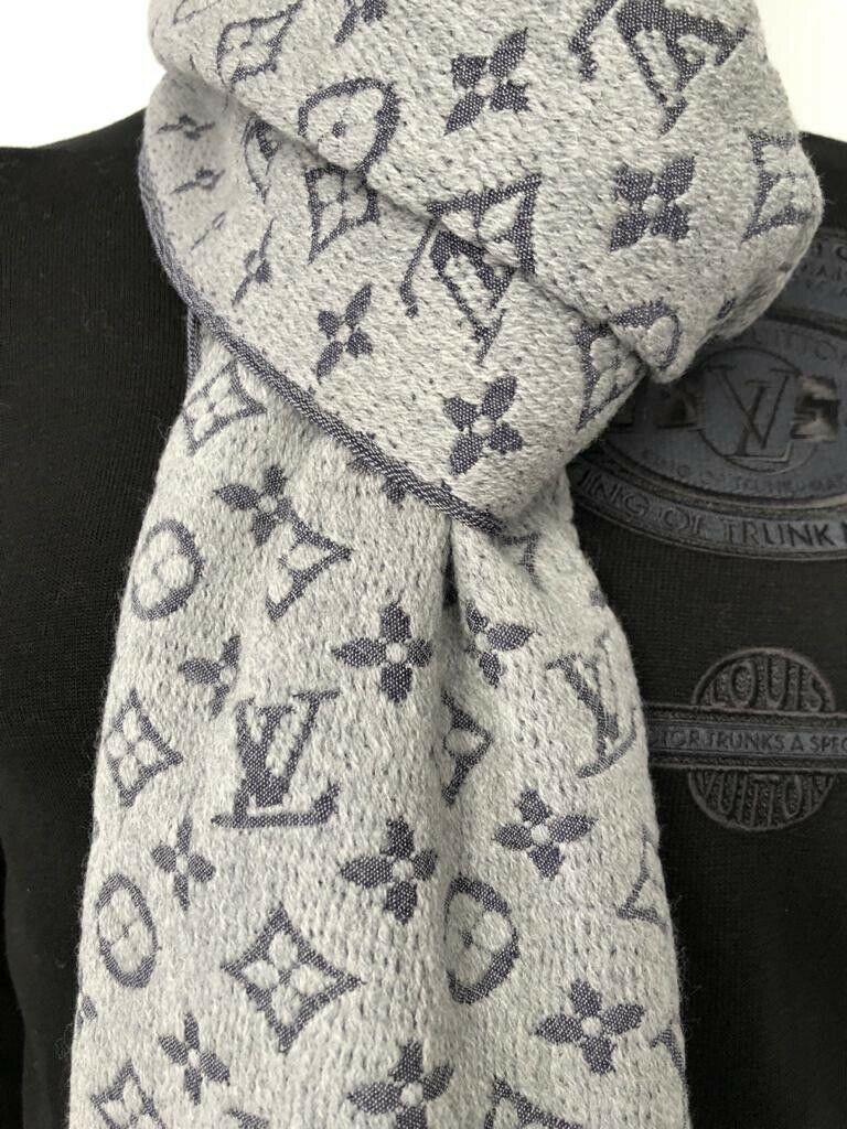 Louis Vuitton gray & burgundy wool & cashmere LV damier pattern mens long  scarf
