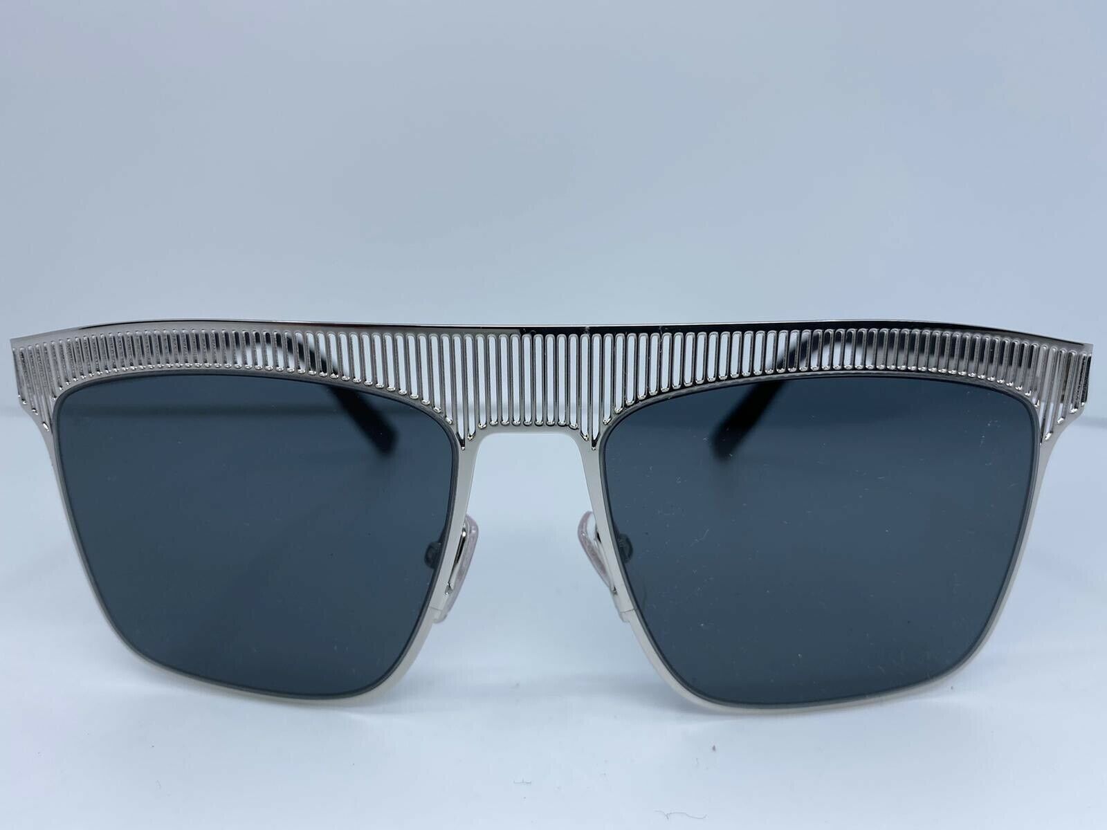Louis Vuitton Explorer silver black sunglasses - Z0847U Louis Vuitton Men main image 2