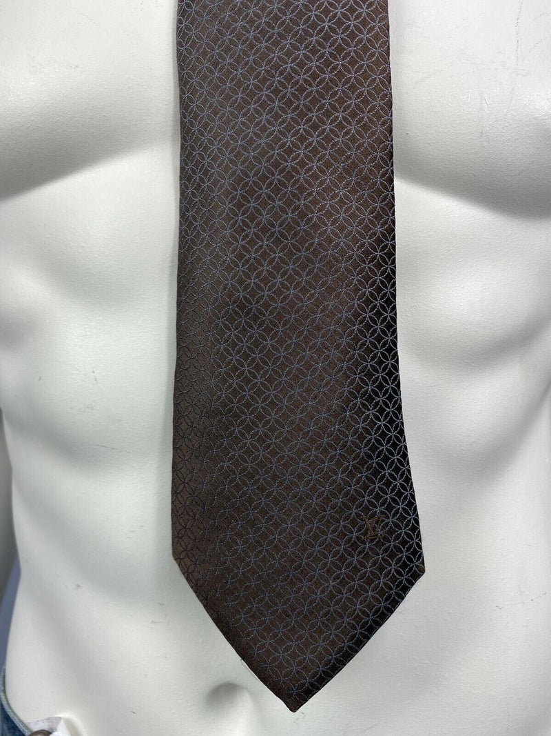 Louis Vuitton Geometric Pattern Silk Tie - Luxuria & Co.