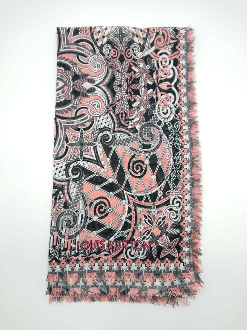 DIY Knitting Louis Vuitton LV flower pattern - 2. Monogram flowers