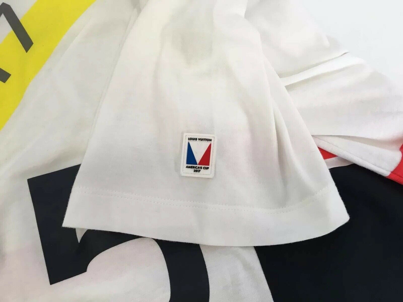 Louis Vuitton Men's White Cotton America's Cup Latitude T Louis Vuitton Men's White Cotton America's Cup Latitude T