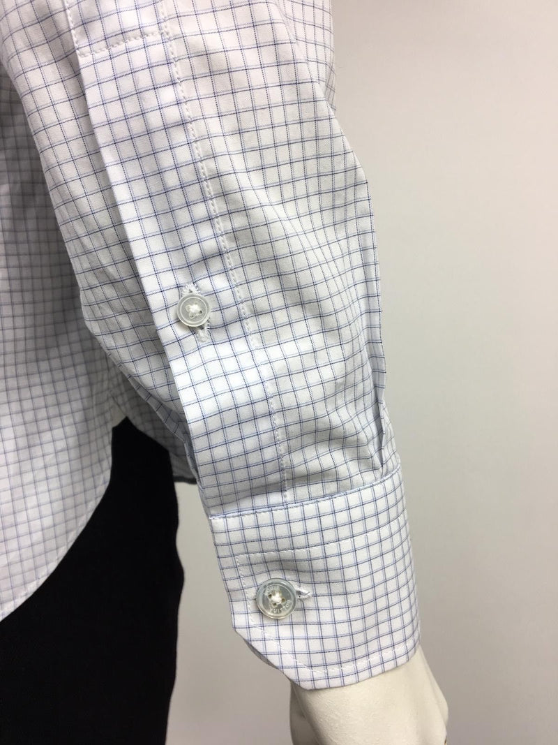 Louis Vuitton Men's White Cotton Emblem Classic Collar Shirt – Luxuria & Co.