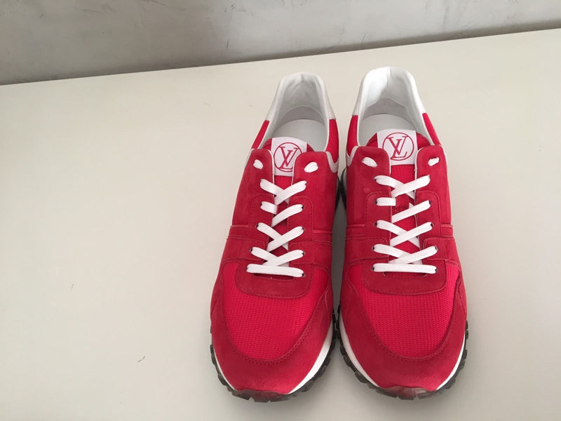 Run away trainers Louis Vuitton Red size 39 EU in Suede - 35987859