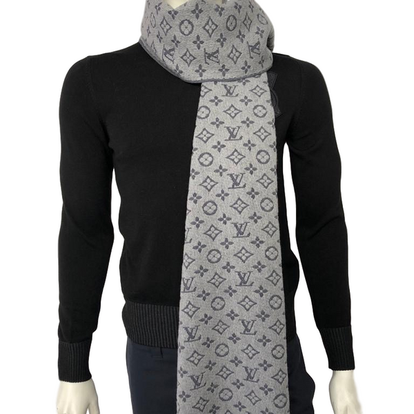 Louis Vuitton Mng Two-Sided Scarf Grey Wool