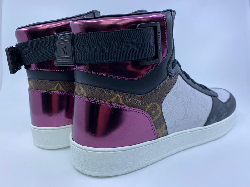Louis Vuitton Rivoli Sneaker Sz 10.5 US 9.5 IT