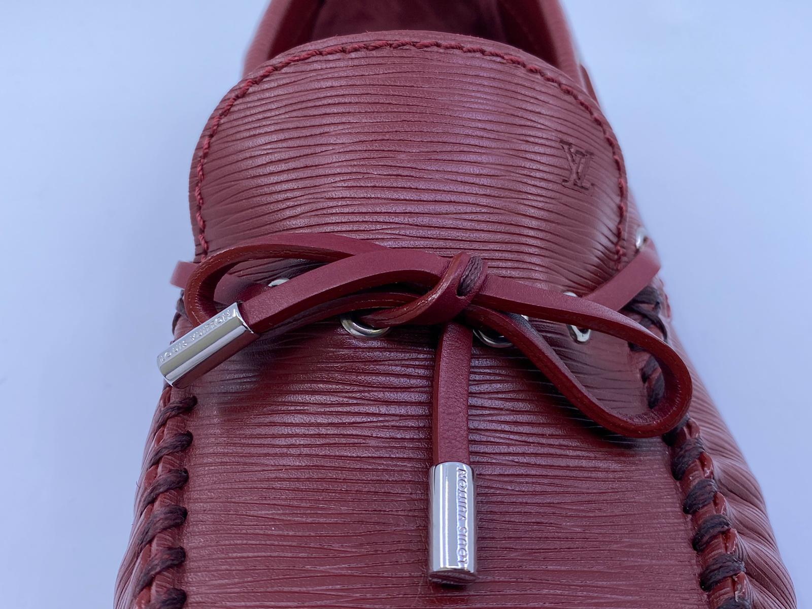 LOUIS VUITTON ハンカチーフ　ワインレッド　メンズ Louis Vuitton Men's Red Epi Leather Navajo Loafer – Luxuria & Co.