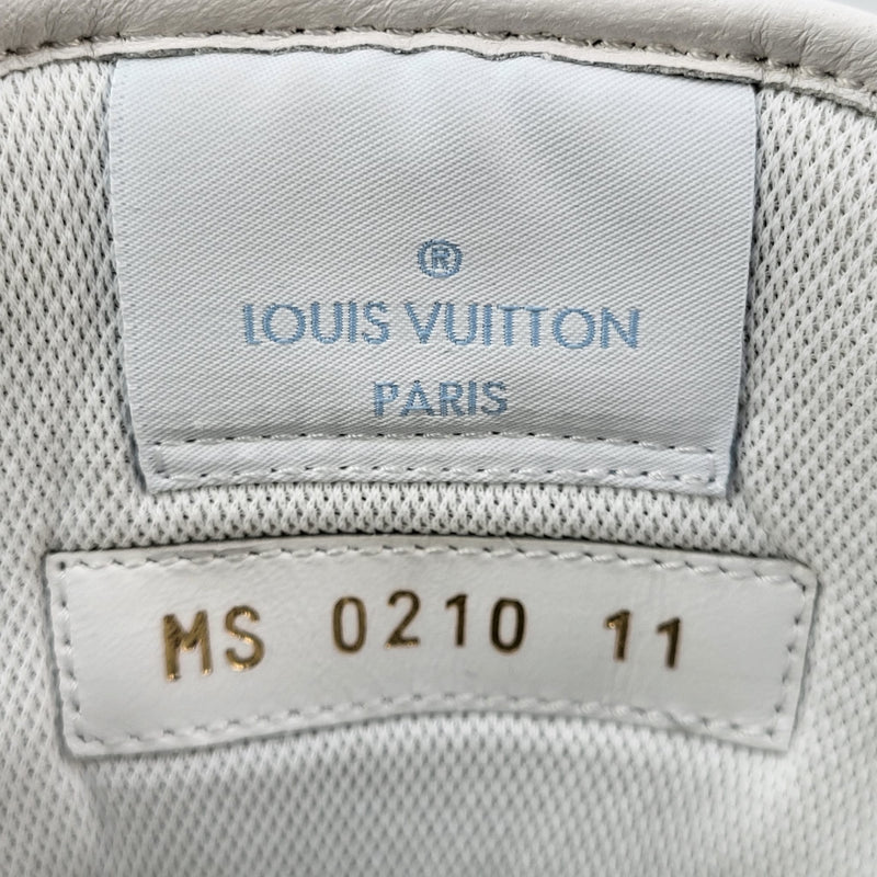 Louis Vuitton Rivoli Sneaker Boot US Size 9 for Sale in San Antonio
