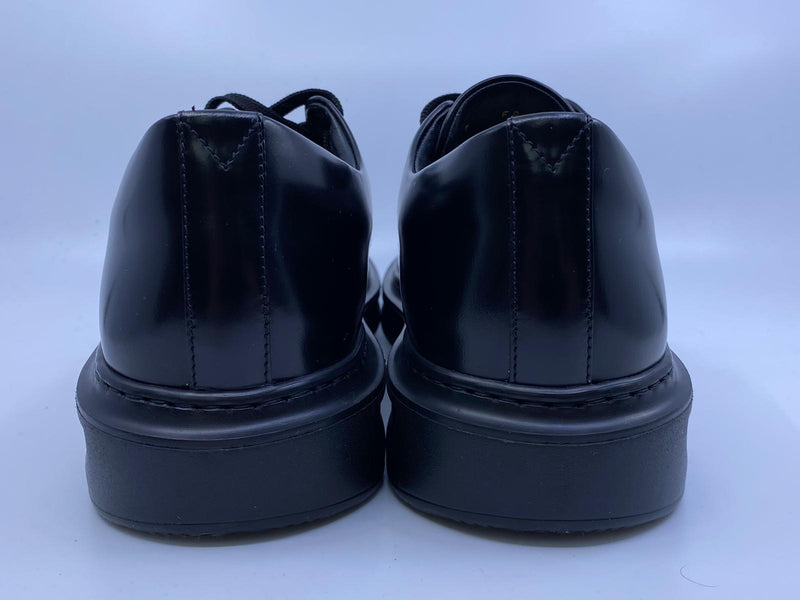Beverly hills leather low trainers Louis Vuitton Black size 8 UK in Leather  - 38281383