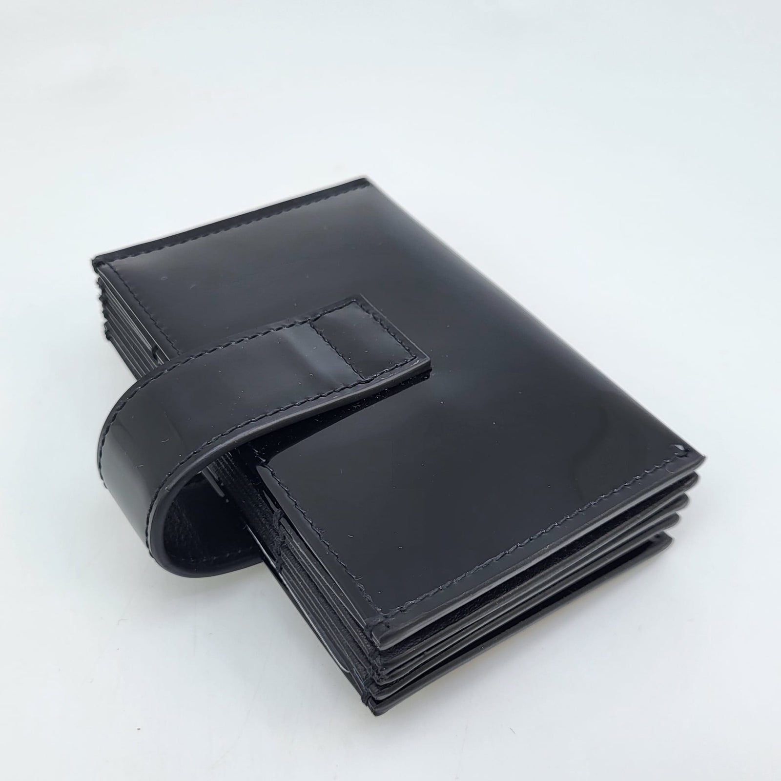 Dior Women's Black 30 Montaigne Patent Leather Card Holder