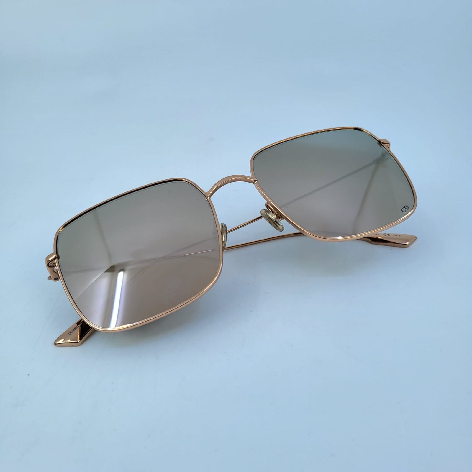 Dior Women's Stellaire Rose Gold Sunglasses – Luxuria & Co.
