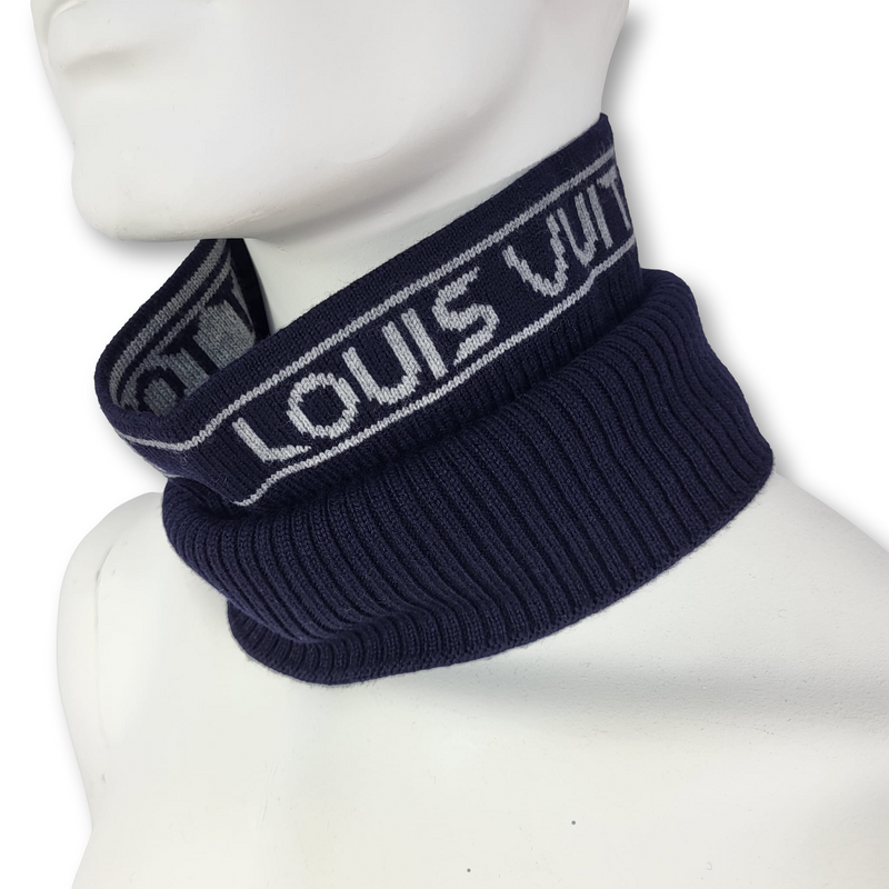 Pure silk neck warmer 100% Louis Vuitton Black White Dark blue ref.493174 -  Joli Closet
