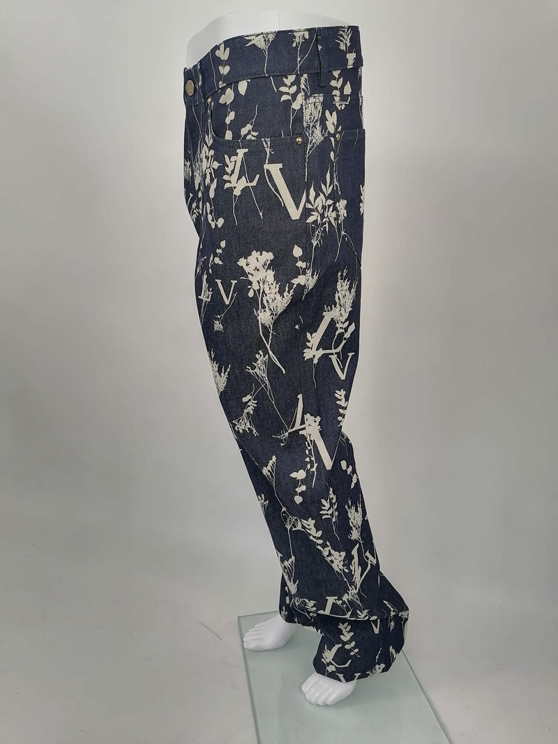 Louis Vuitton Men's Navy LV Leaf Regular Denim Pants – Luxuria & Co.