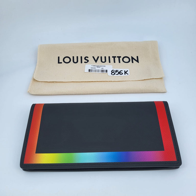 Auth LOUIS VUITTON Taiga Black Rainbow Leather Long Wallet Brazza #9892