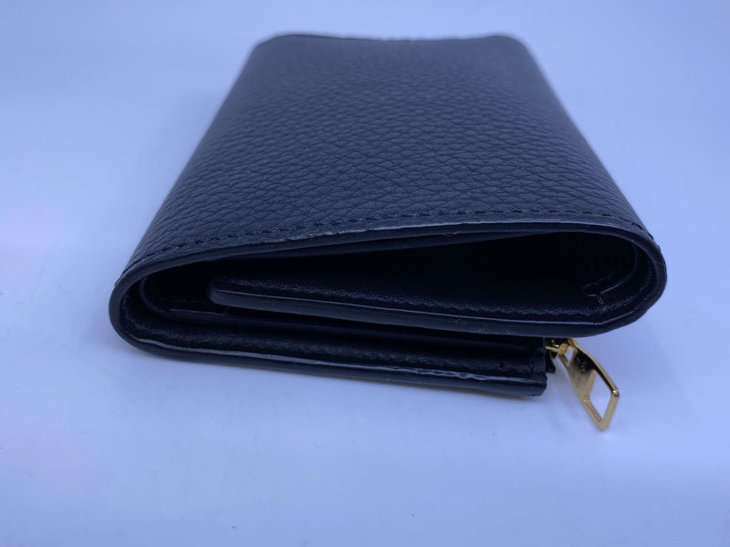 LOUIS VUITTON Taurillon Capucines Compact Wallet Black 1263315