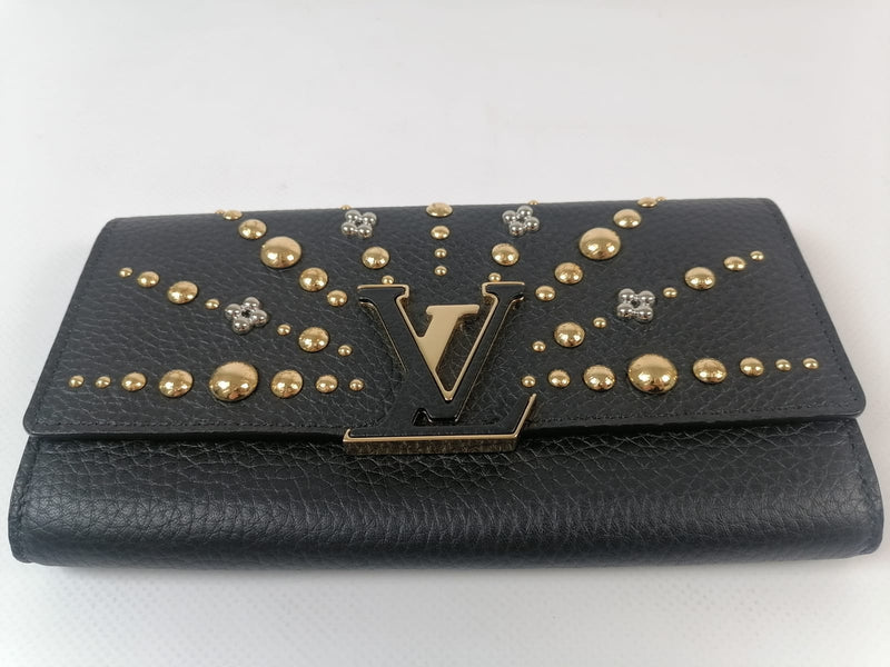 Louis Vuitton Capucines Compact Wallet, Women's Fashion, Bags