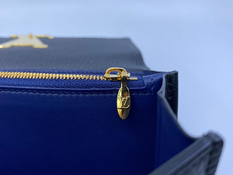 Louis Vuitton LV Capucines Short Wallet M63741 Tourillon Leather Navy