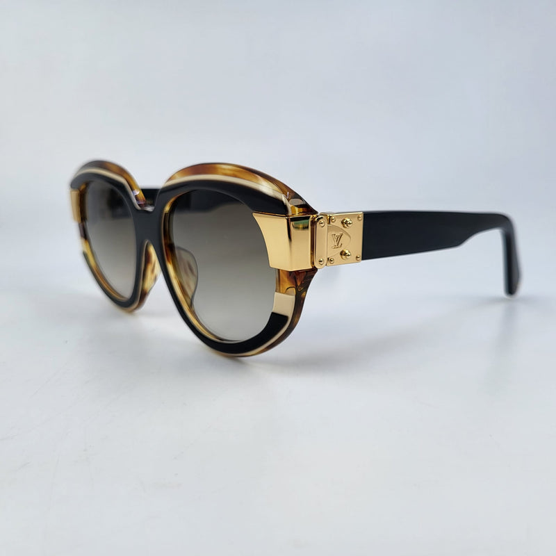Louis Vuitton Women's Charade Brown W Sunglasses Z1392W – Luxuria