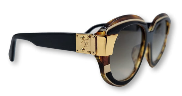 Louis Vuitton Women's Lily Pink U Sunglasses – Luxuria & Co.